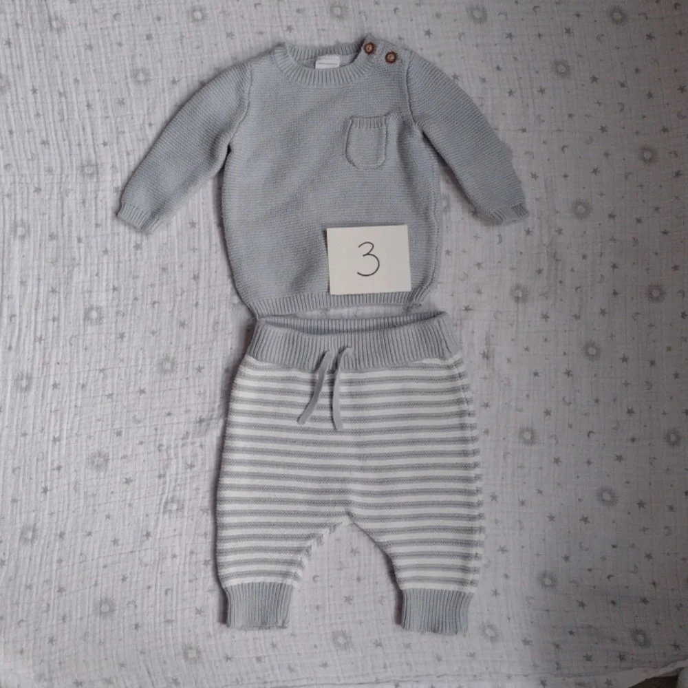 0-3 Month Set Bundle - Picture 9 of 11